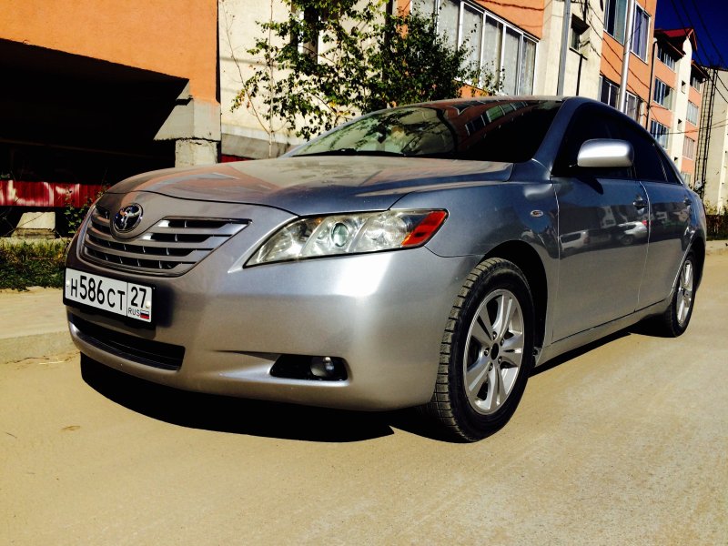 Toyota Camry 40