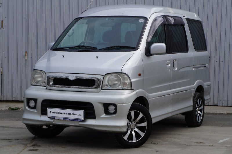 Toyota Sparky 2000 - 2003