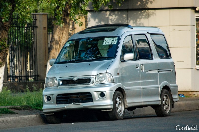 Toyota Sparky 2000 - 2003