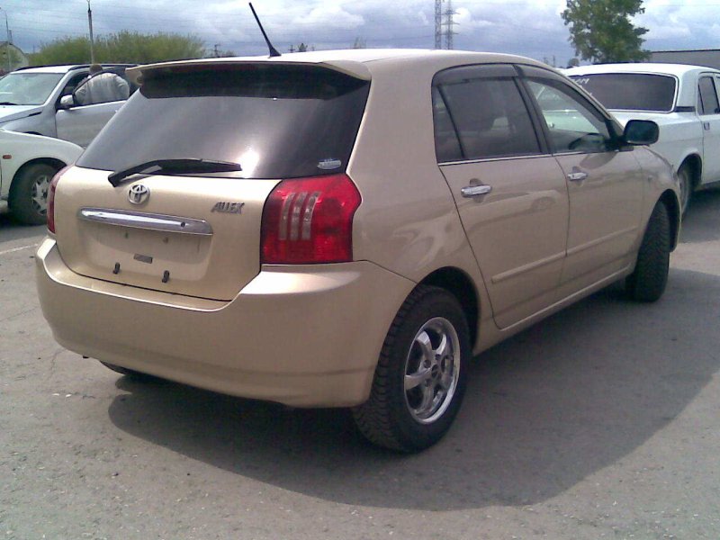 Toyota Allex 2001