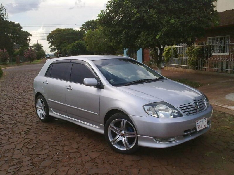Toyota Allex 2001