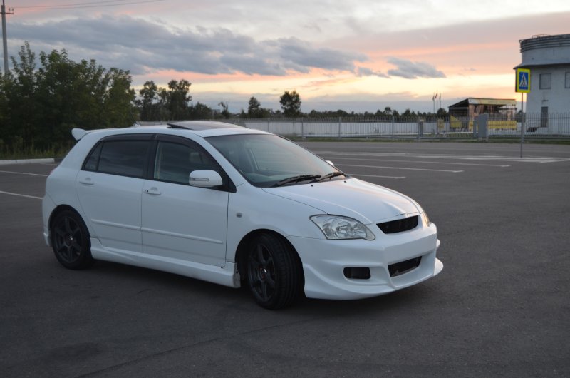 Toyota Allex с 2001 года