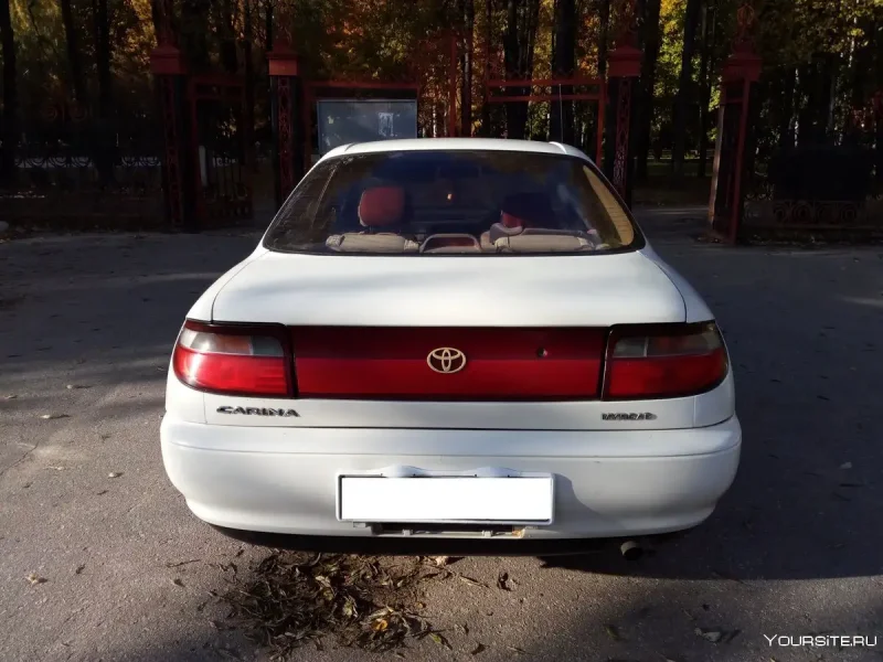 Тойота Carina 1993