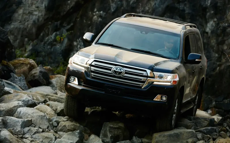 Toyota Land Cruiser 300
