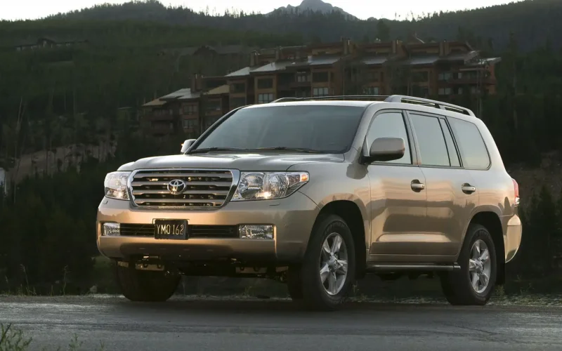 Toyota Land Cruiser 200 2008