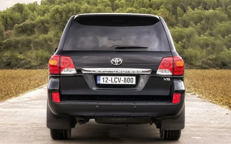 Toyota Land Cruiser 200