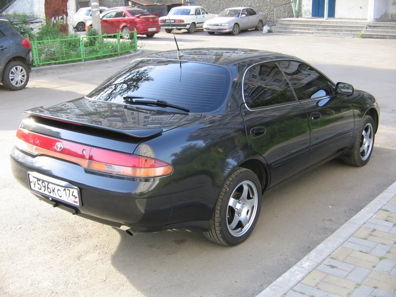 Toyota Corolla Церес
