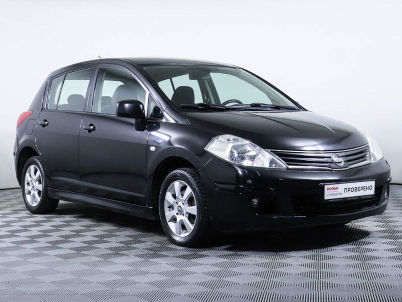 Nissan Tiida 2008