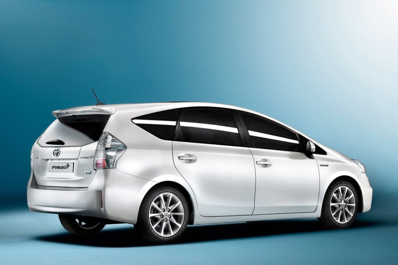 Toyota Prius 4