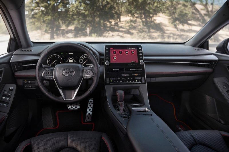 Toyota Camry 2020 салон