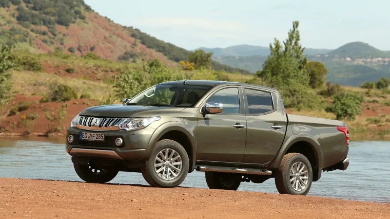 Мицубиси l200