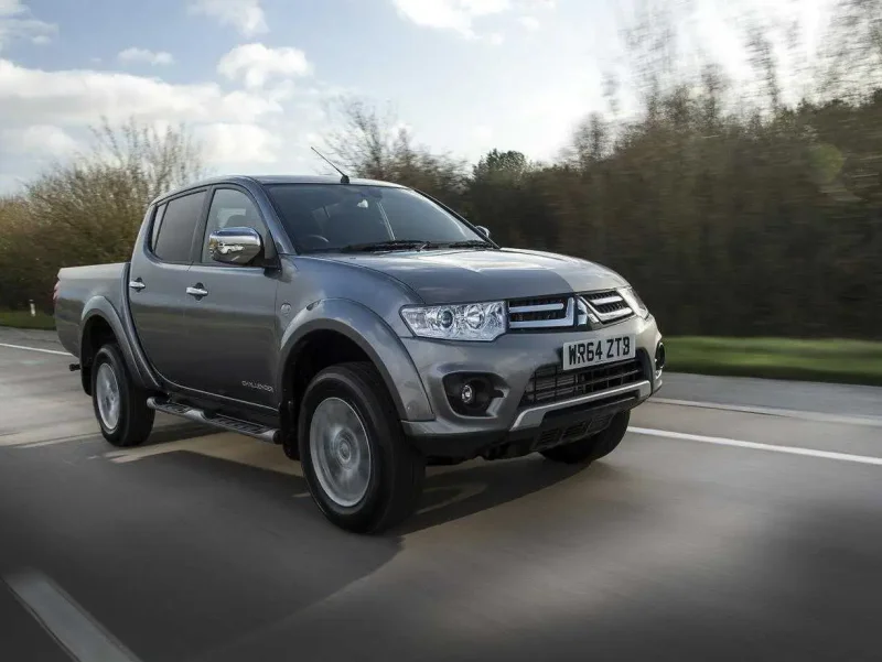Mitsubishi Hilux l200