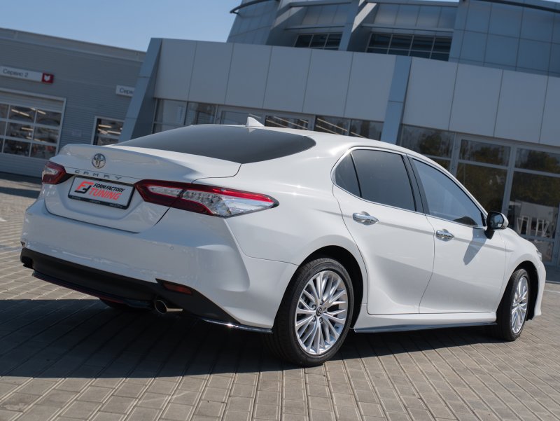 Toyota Camry xv70