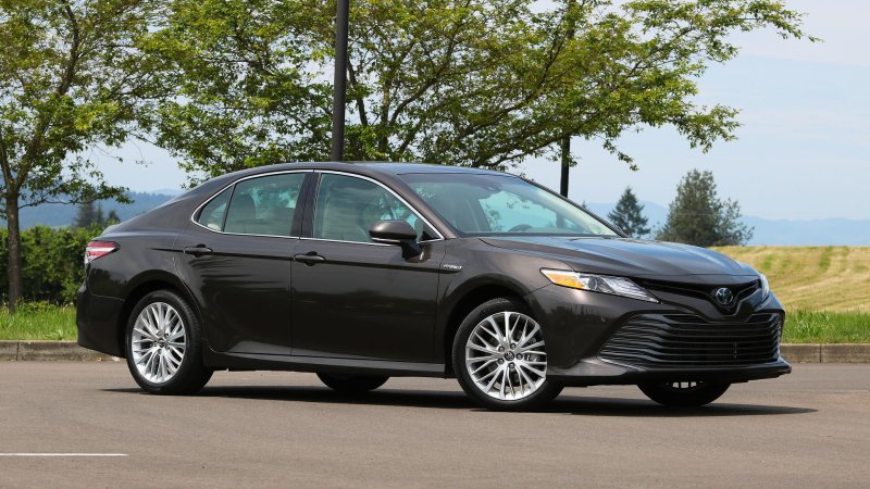Toyota Camry xv70