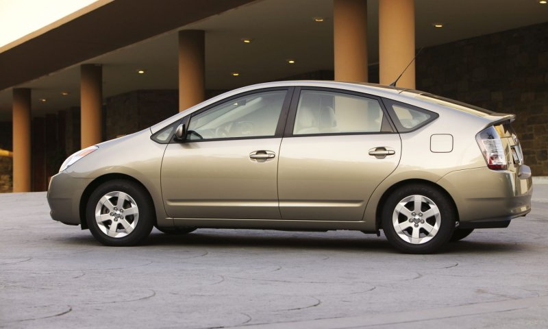 Тойота Функарго 2000 1,5