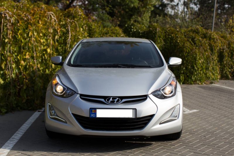 Hyundai Elantra 2015
