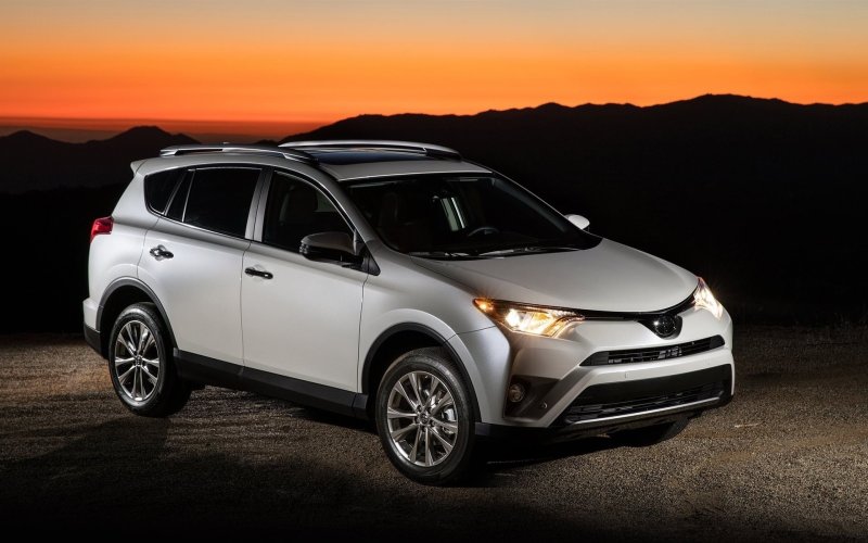 Toyota rav4 2017 бордовая