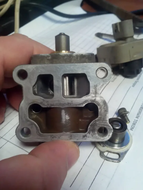 Обратный клапан Toyota 85321-26020