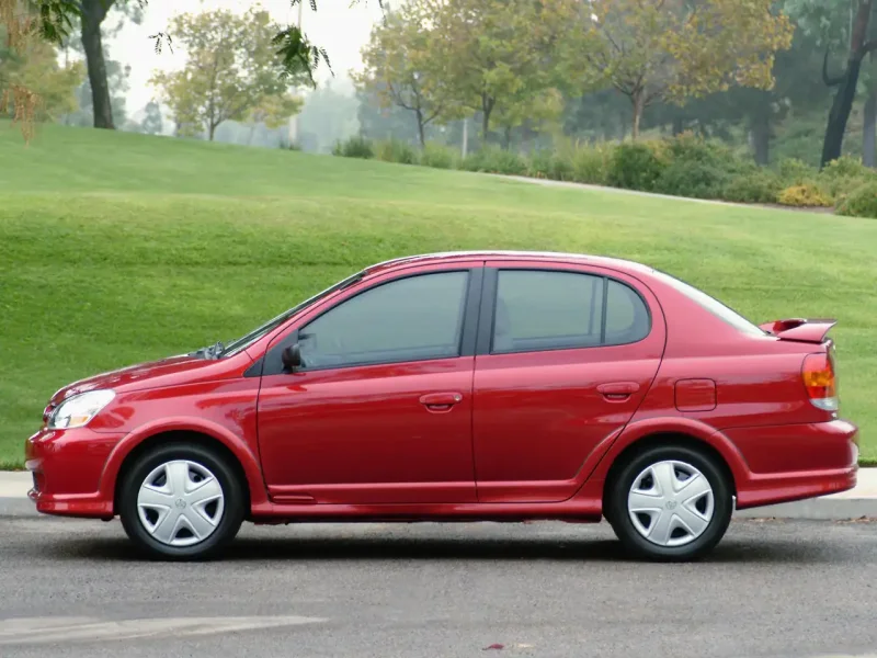 Toyota Echo 2005