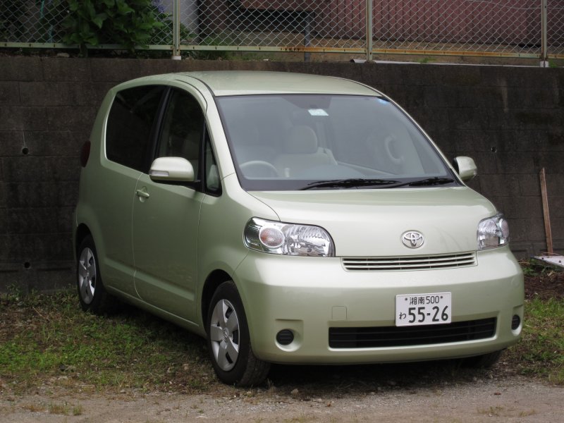 Toyota porte 1.3 лс