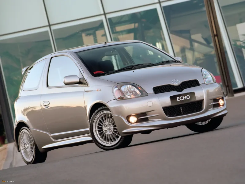 Toyota Echo 2001