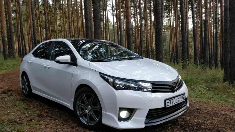 Toyota Corolla e170