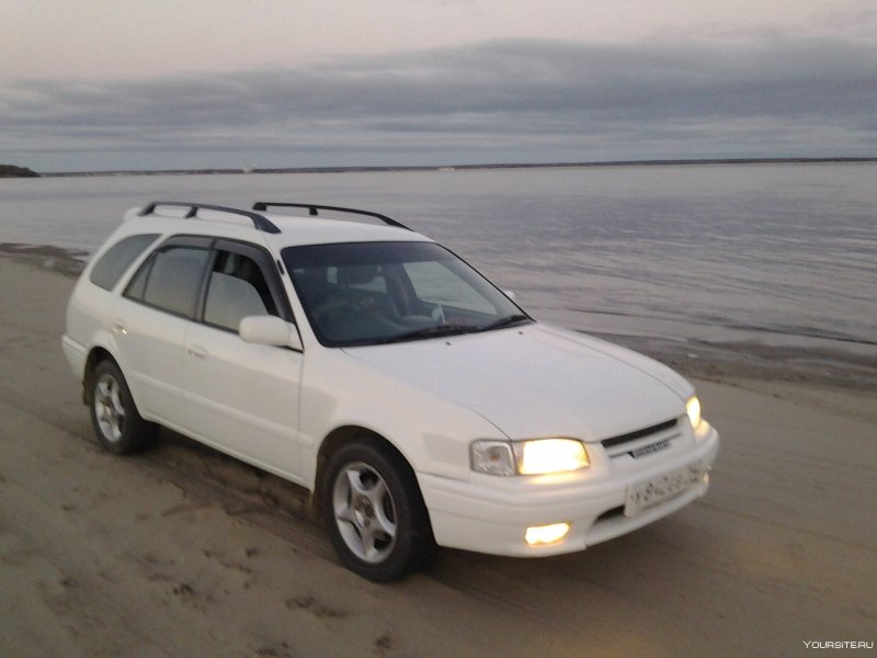 Toyota Sprinter Carib 115