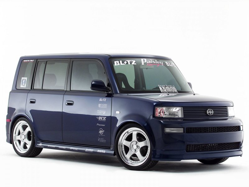 Toyota Scion XB 2004