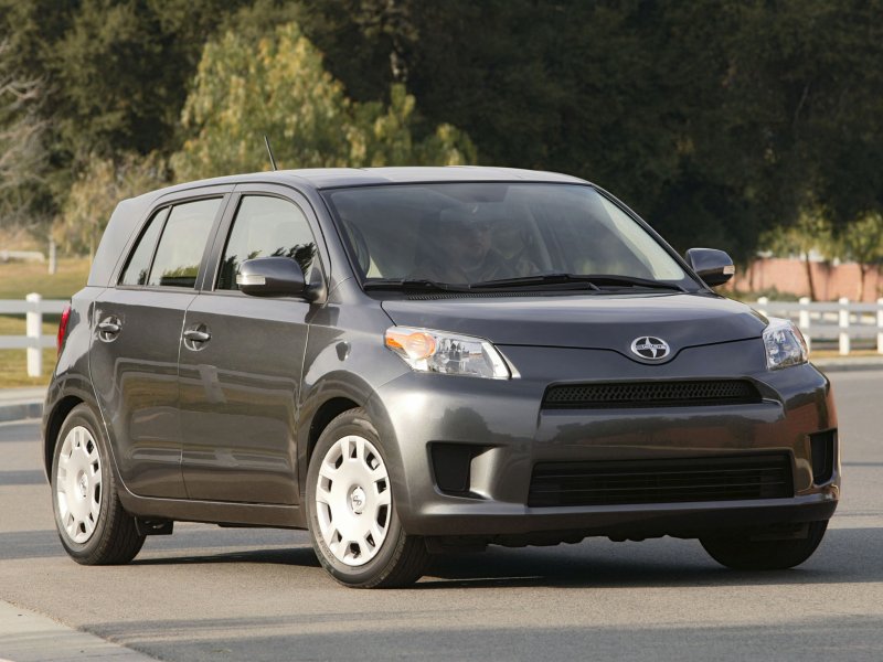 Toyota Scion x8