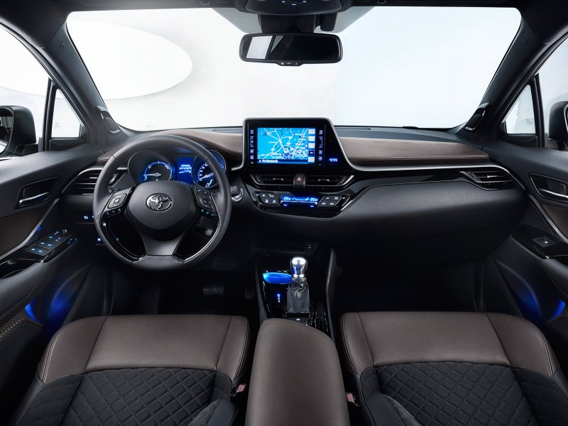 Toyota Chr 2022 салон