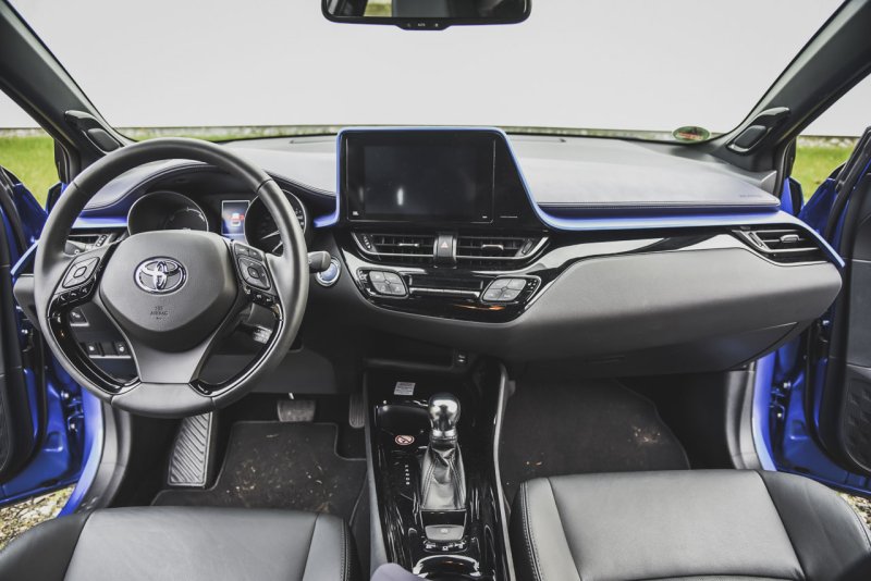Toyota Chr 2019 салон