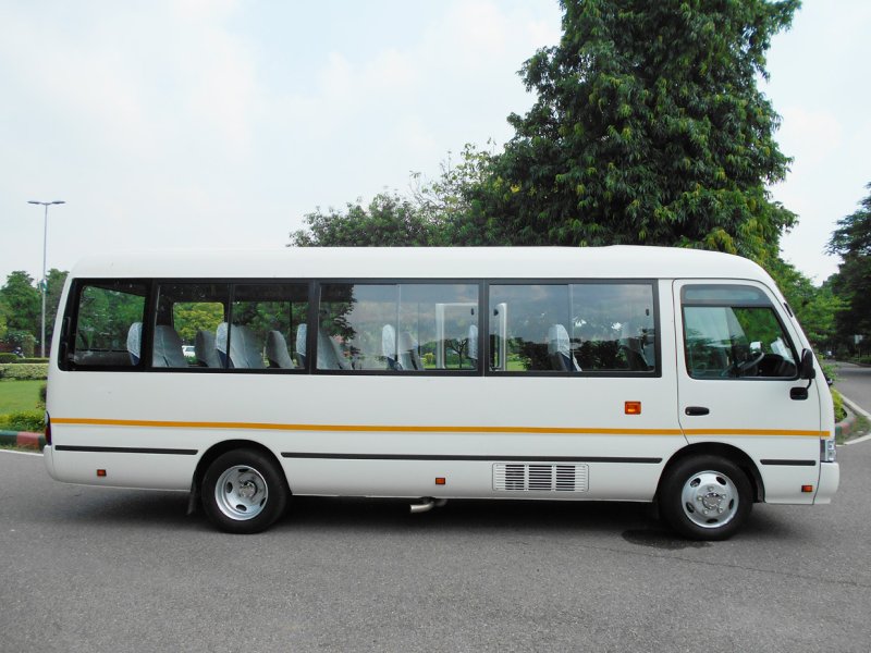 Toyota Coaster 2022