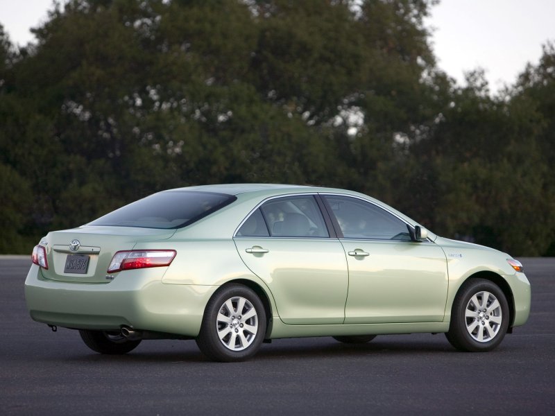 Toyota Camry 8