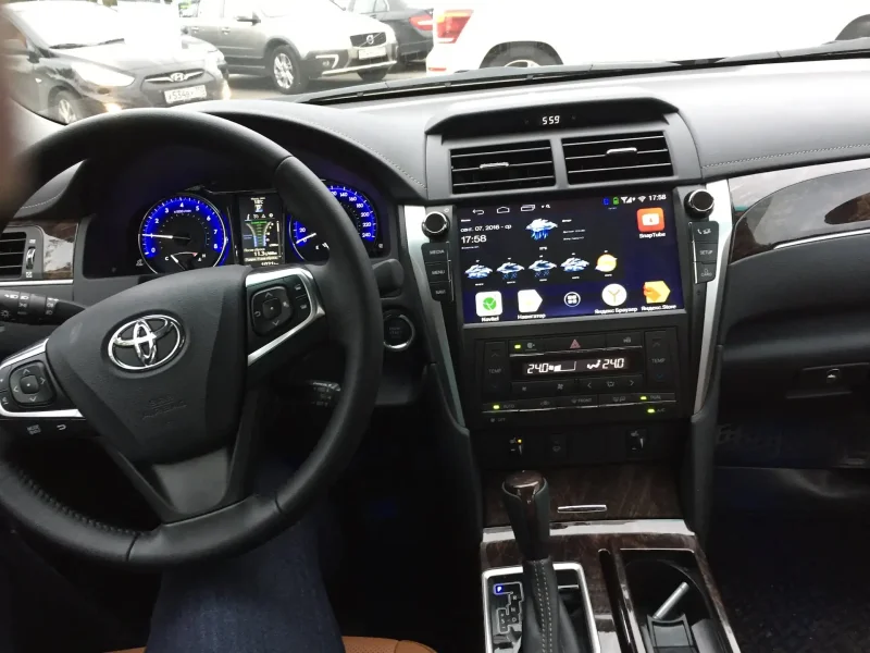 Toyota Camry 55 салон