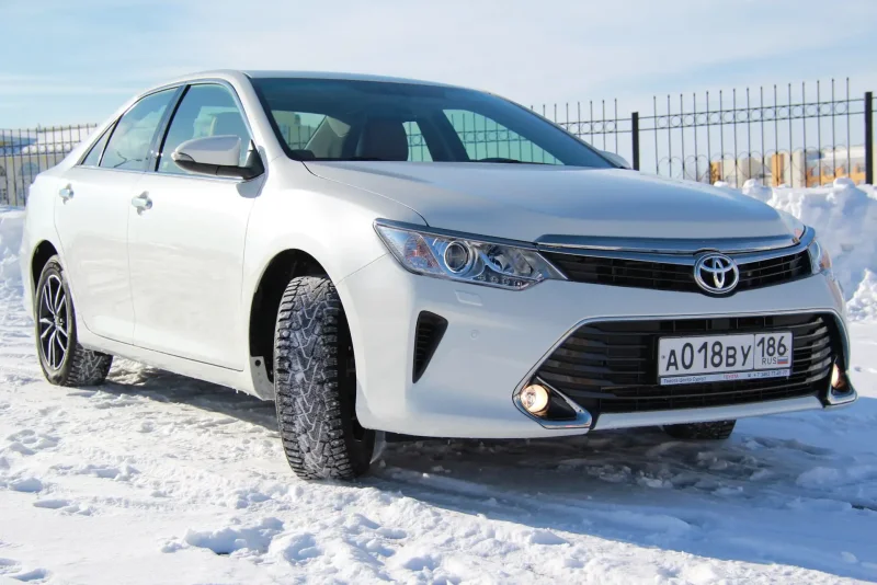 Toyota Camry эксклюзив