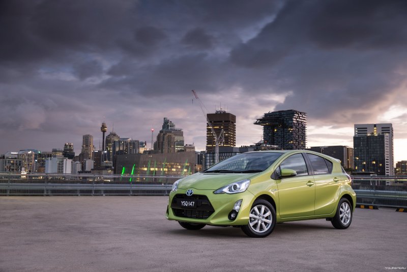 Toyota Aqua Hybrid 2021