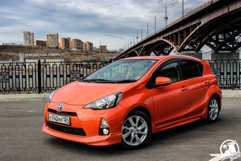 Toyota Aqua 2011