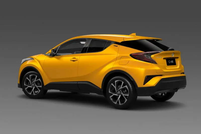Toyota c-HR желтая