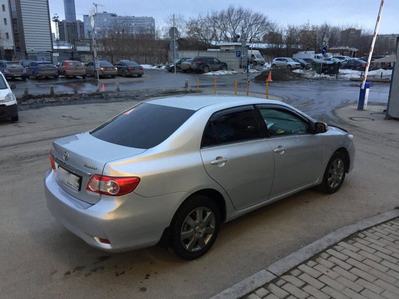 Toyota Corolla e150 на камриках