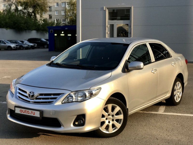 Toyota Corolla Corolla e140/e150 седан 1.6 AMT 124 Л.C.