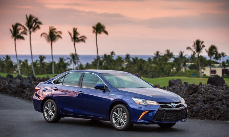 Toyota Camry 2017