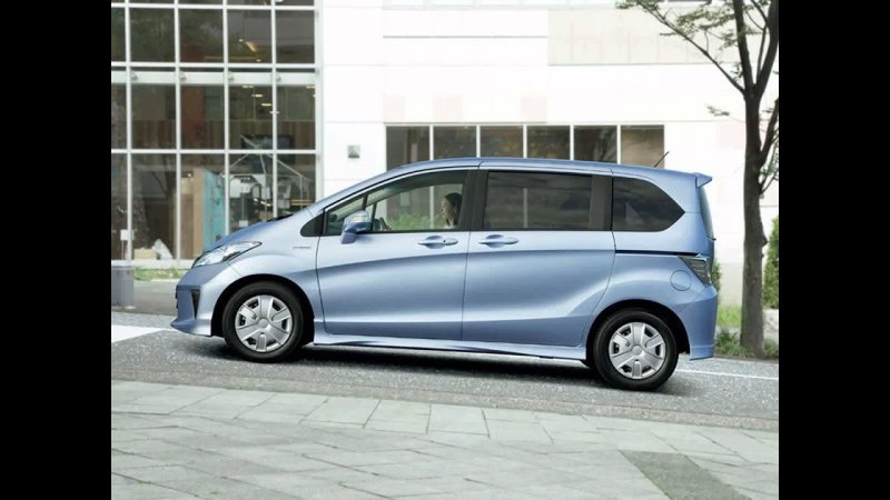 Honda freed Spike