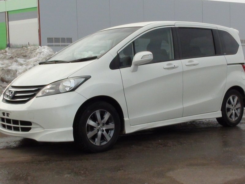 Honda freed gb6