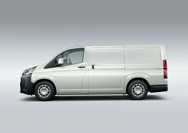 Микроавтобус Тойота Hiace 2020