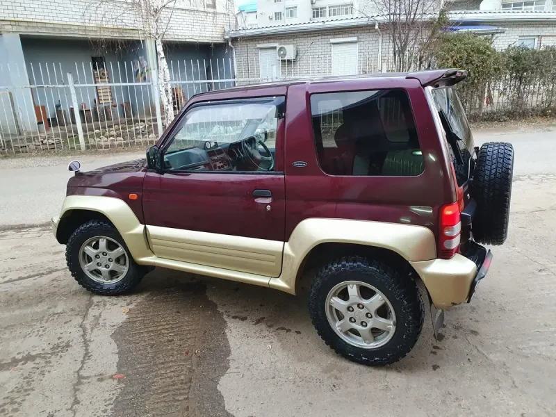 Mitsubishi Pajero Junior