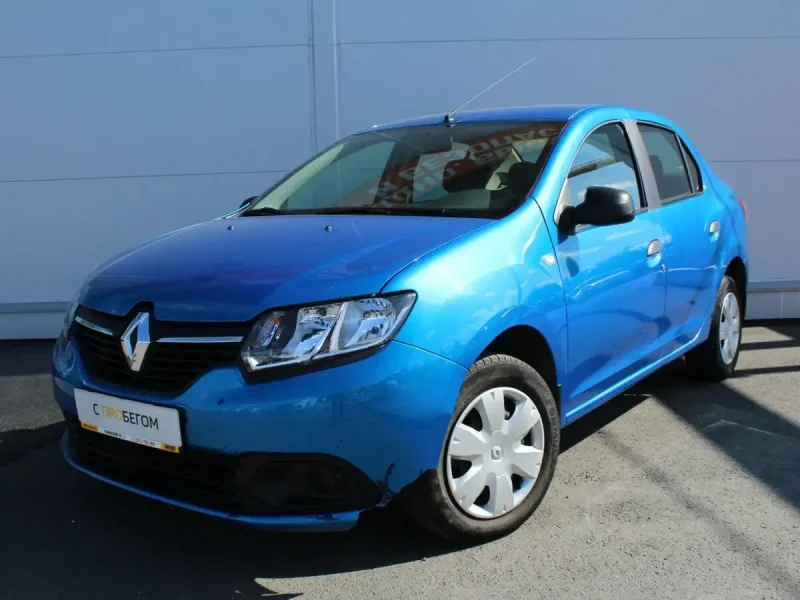 Белый Dacia Логан