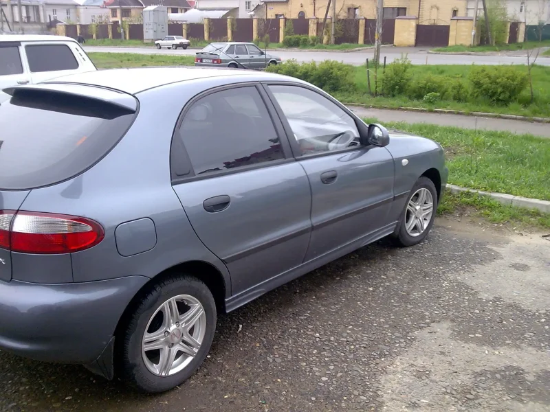 ЗАЗ шанс 1.3 хэтчбек