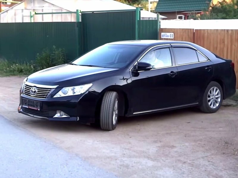 Тойота Камри v50 черная