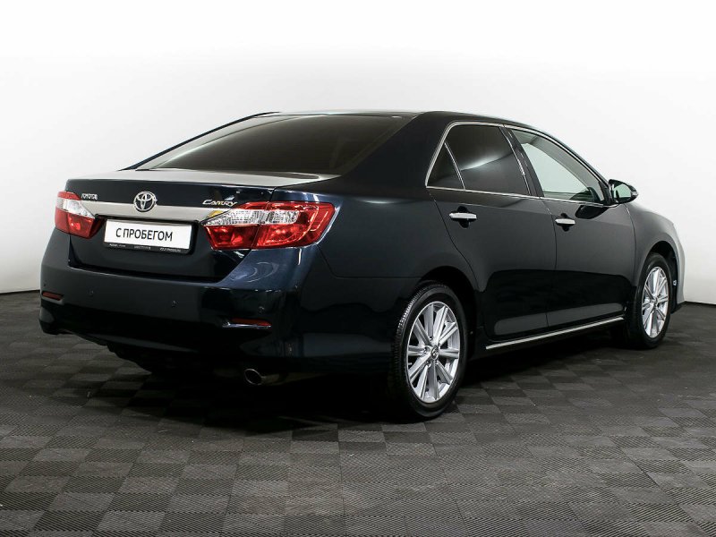 Toyota Camry xv50 2012