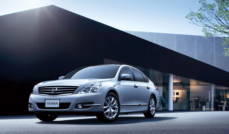 Nissan Teana 2000